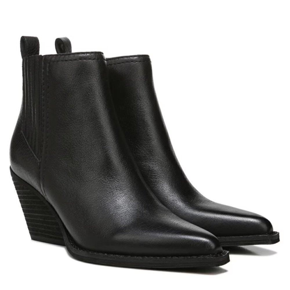 Zodiac Robyn Block Heel Bootie